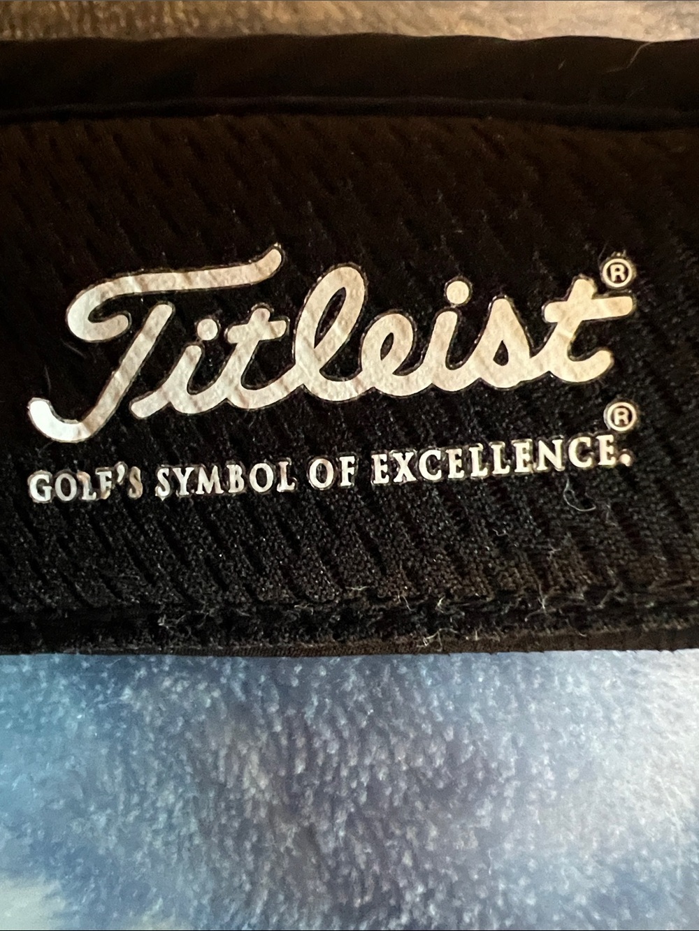 Titleist Black Visor with White Script Logo - Picture 4 of 6